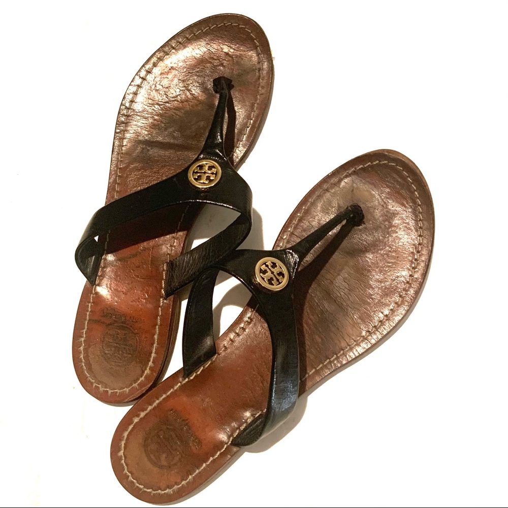Tory Burch Black Gold Flip Flop Sandals S 8.5 EUC